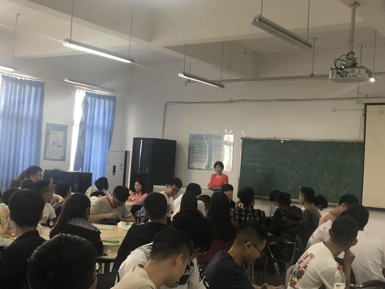软工2.jpg 软工2.jpg