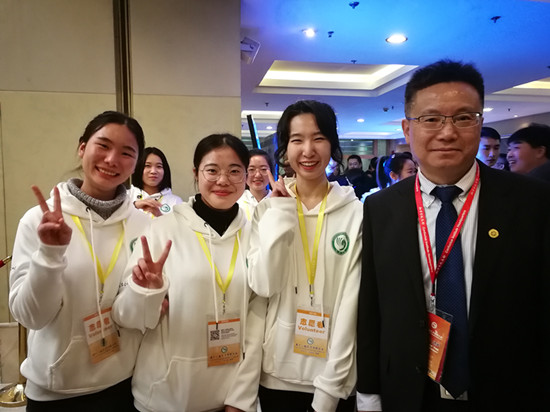 微信图片_20181204181235_副本.jpg